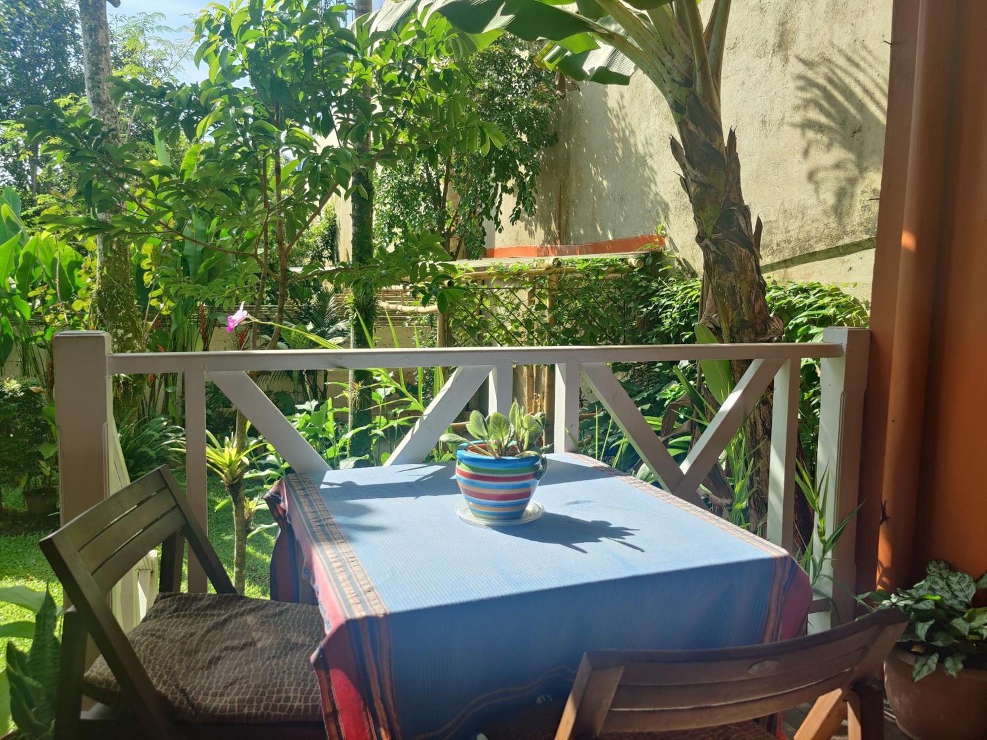 Casa De Lis Hotel & Tourist Info Centre Turrialba Esterno foto